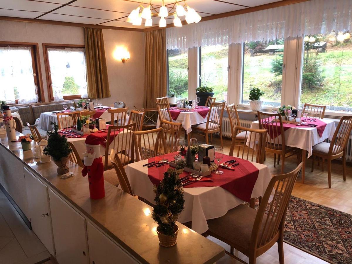 Hotel-Pension Schaetzle Schonwald  Exteriör bild