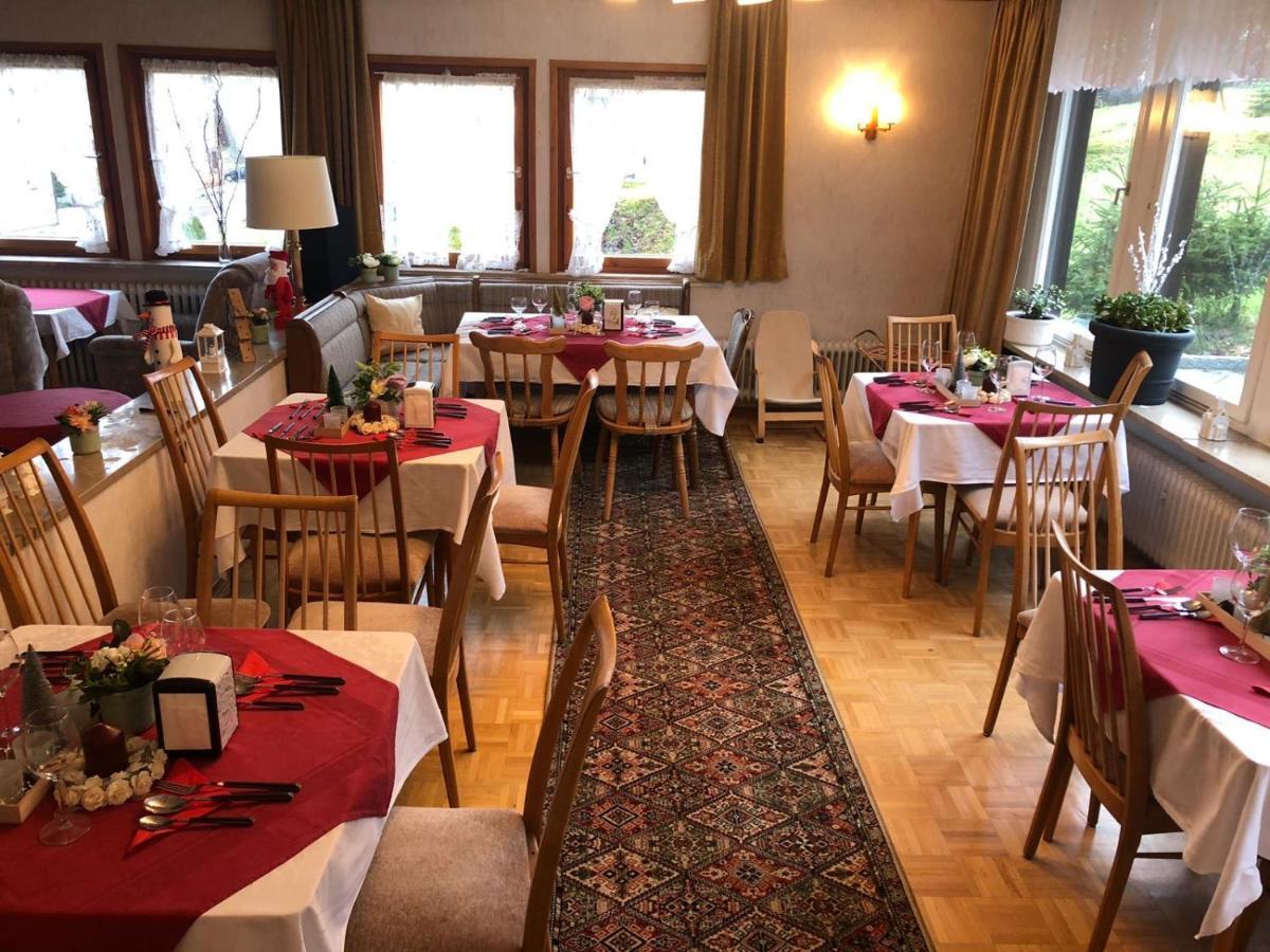 Hotel-Pension Schaetzle Schonwald  Exteriör bild